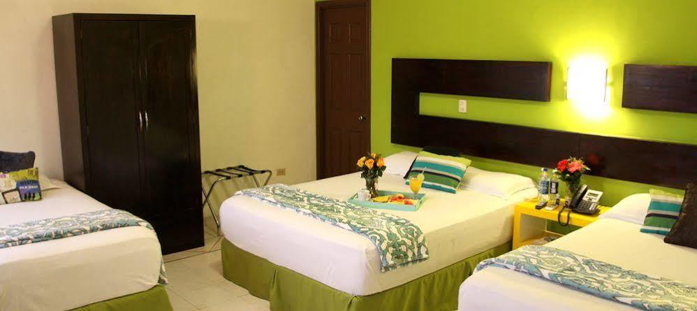 Villa Del Angel Hotel San Salvador Bagian luar foto