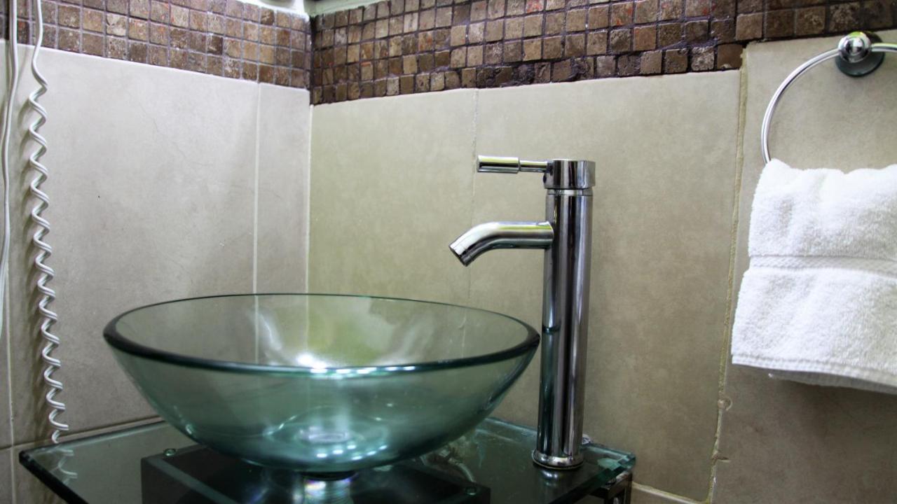 Villa Del Angel Hotel San Salvador Bagian luar foto