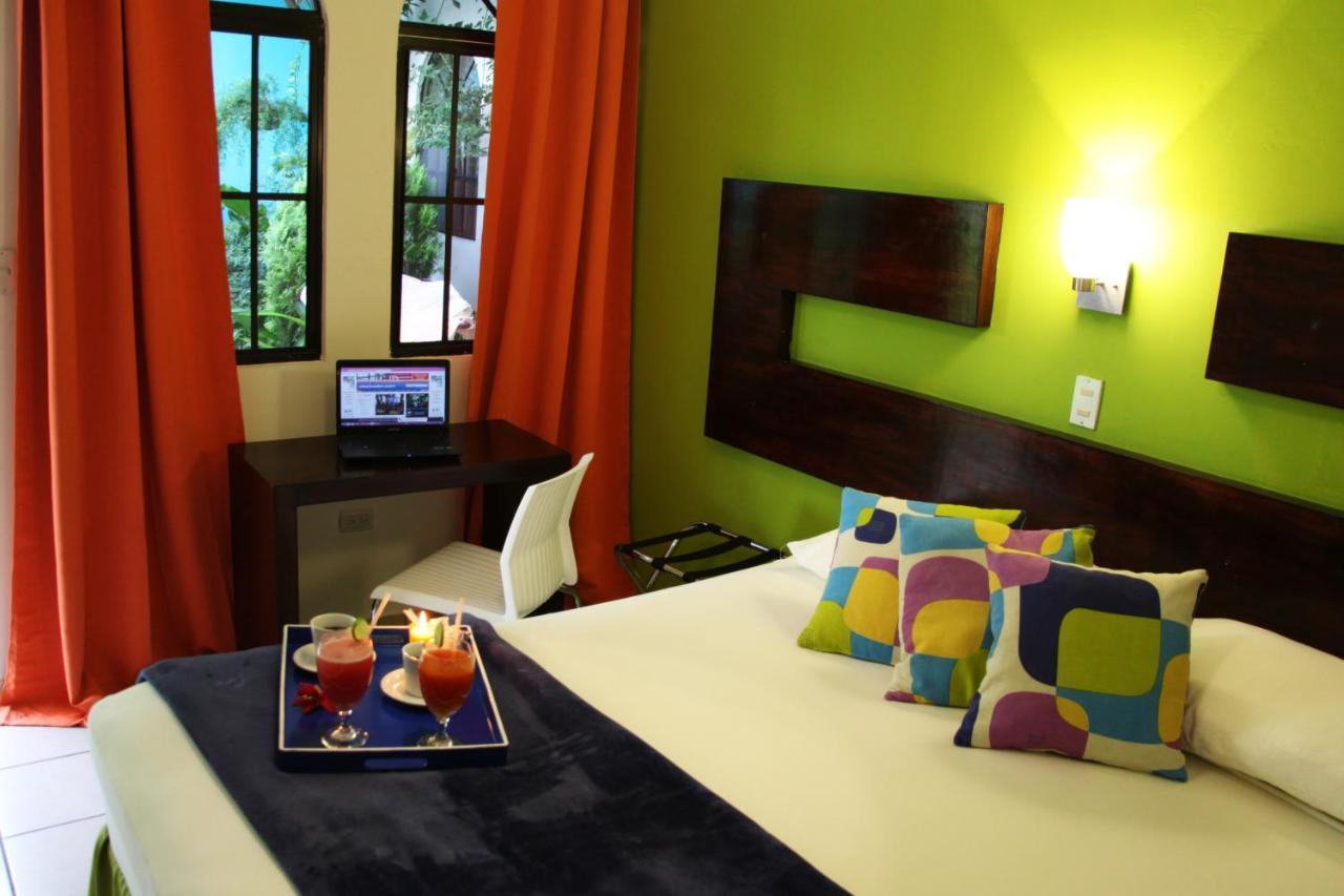 Villa Del Angel Hotel San Salvador Ruang foto
